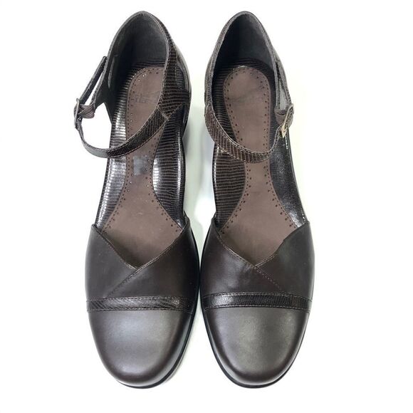 Dansko Roxy Sandals - Picture 2 of 11